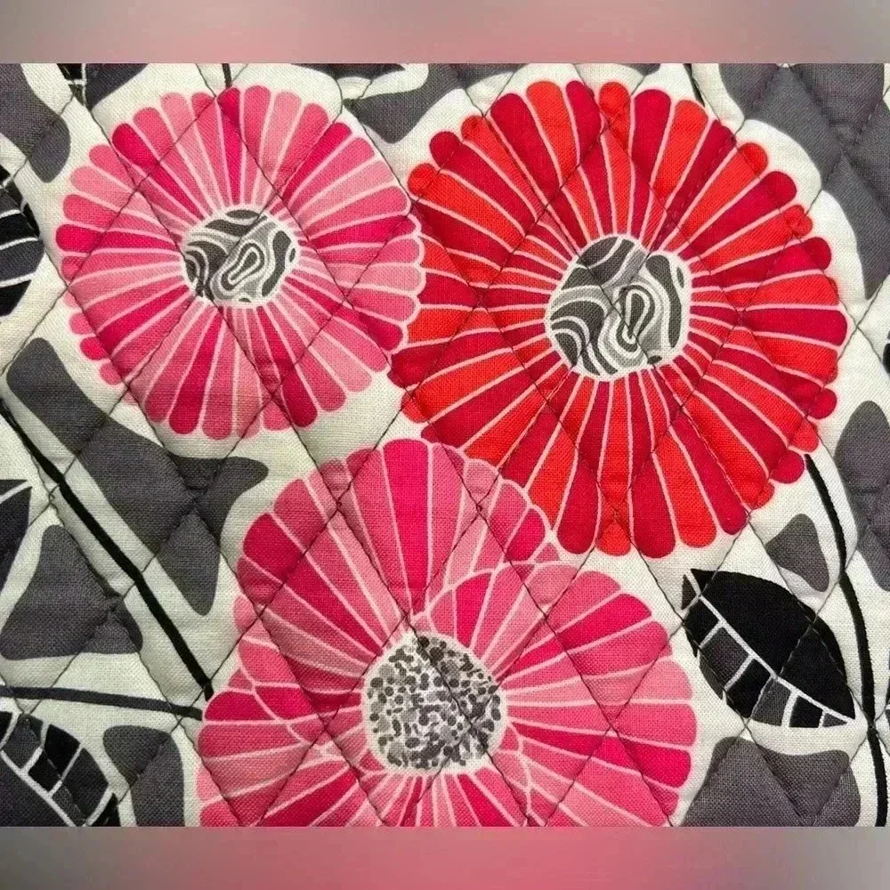 RETIRED: Vera Bradley | women’s Cheery Blossoms soft computer/device case.